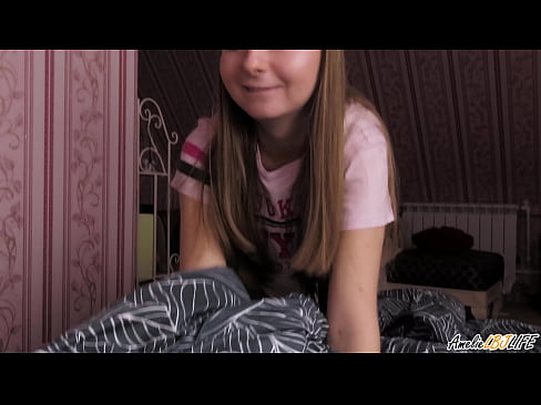 ❤️ Blondie suger BFF's dypt og får sperm i munnen ❤️ Hjemmelaget porno hos oss no.sexvideogif.ru ❌❤